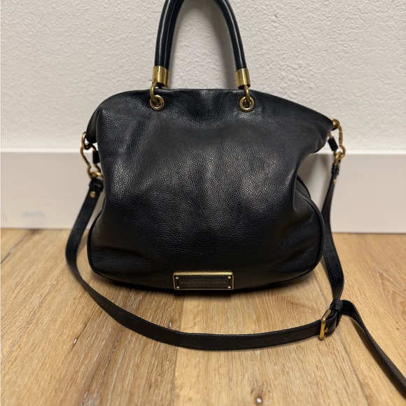 Marc by Marc Jacobs Too Hot Black Pebbled Leather Satchel Crossbody Bag - Picture 2 of 15